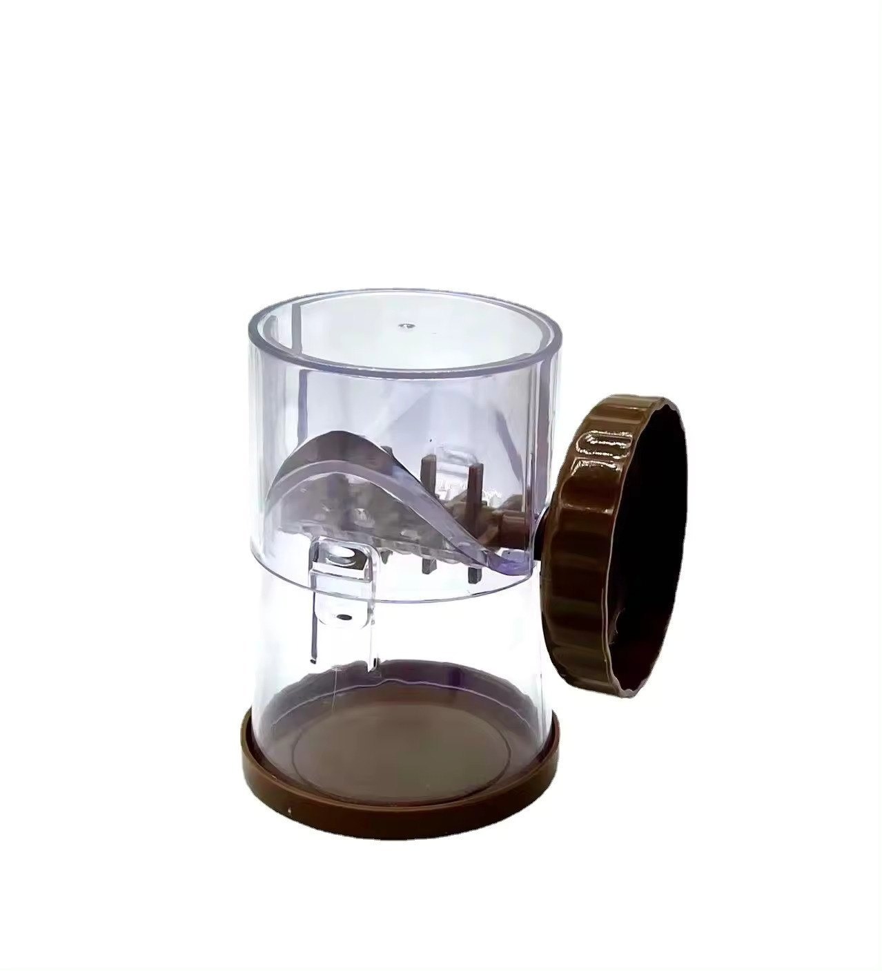 مطحنة المكسرات اليدوية