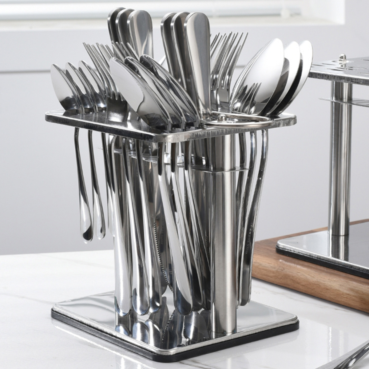 طقم معالق وشوك وسكاكين ستانلس ستيل 24 قطعة مع حامل الصورة 2